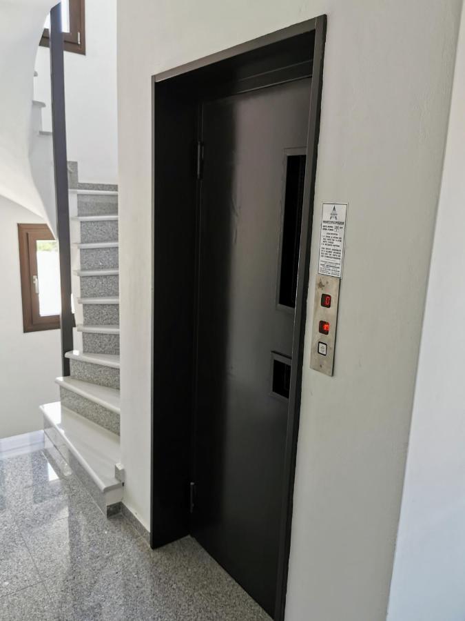 Magical Seaside Town Boutique Apts 2 Kyparissia Exterior foto